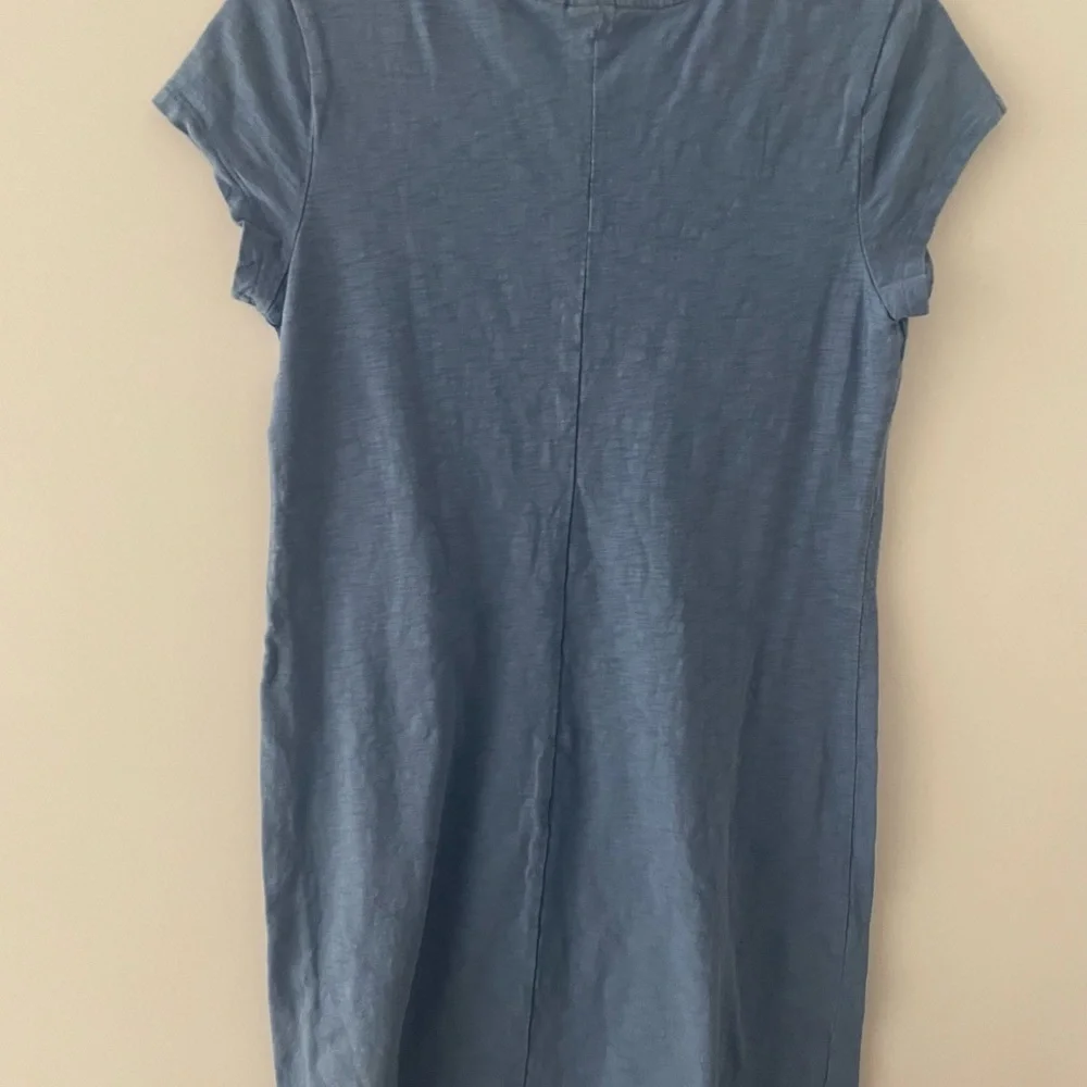 GAP shift dress size small blue color chest pocket pullover VNeck short sleeve - Picture 3 of 6